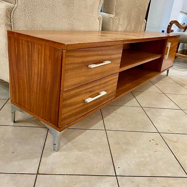 2 meter Long TV Stand