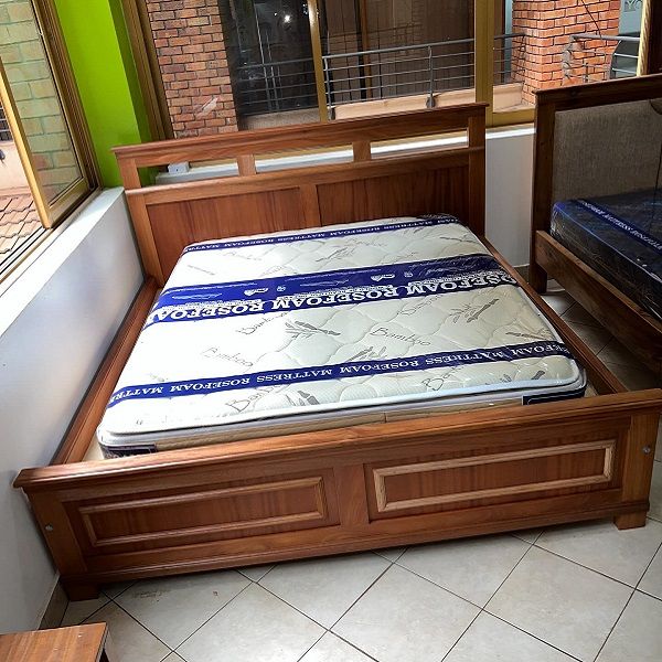 6x6 Mahogany Bed ONLY