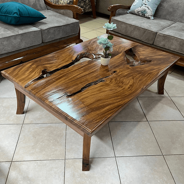 Mugavu Table