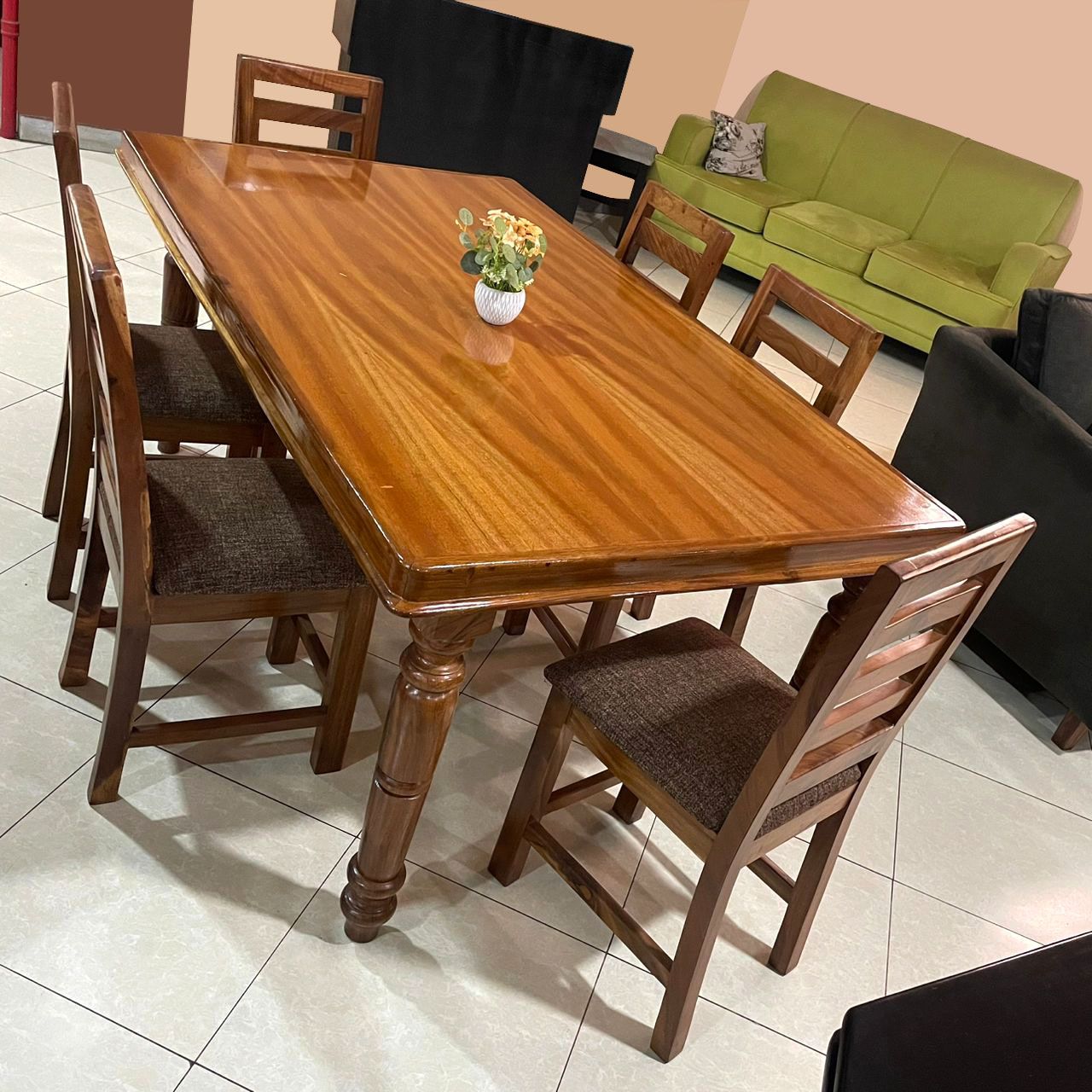 Dining table + 6 Seats - Mugavu wood