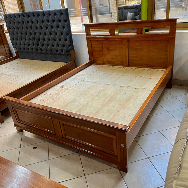 5x6 Mahogany Bed