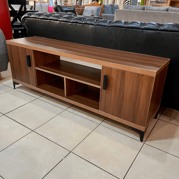 Simple TV Stand (63'')