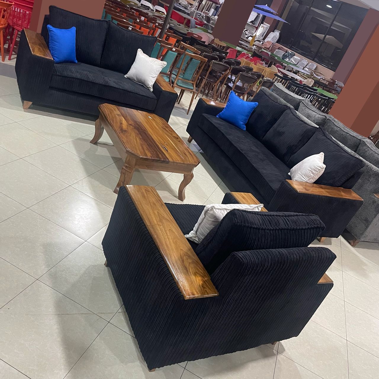 Striped Black 6 Seater Sofa set