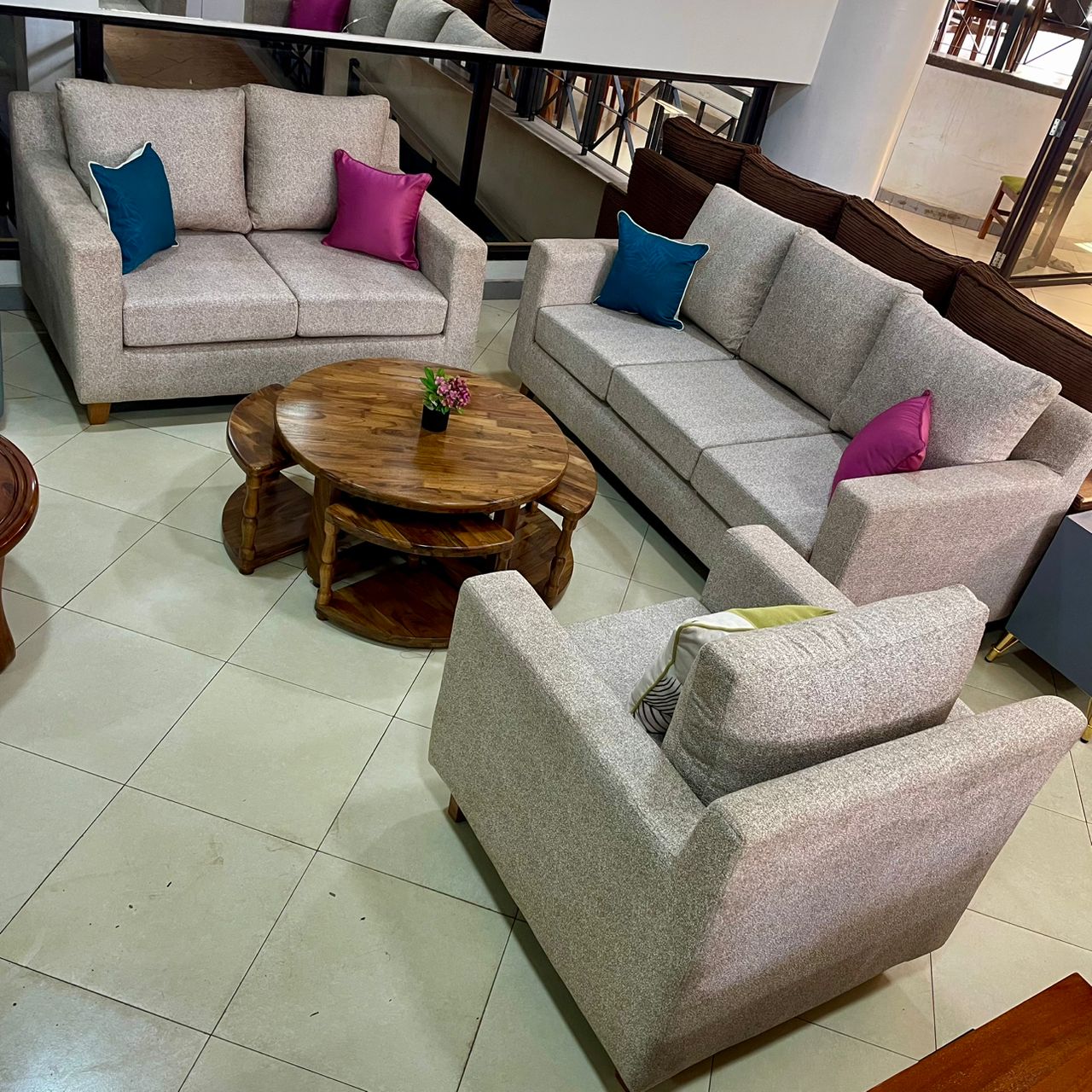 Simple 6 Seater sofa